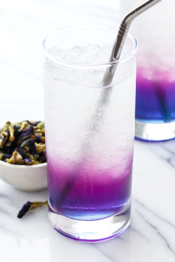 Butterfly Pea Lemonade changes from blue to pink right before your eyes!